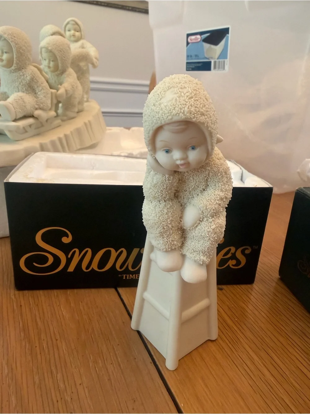 Department 56 Cream Textured Sitting Figurine